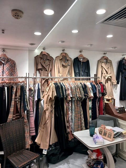 Женские тренчи и пальто — фото 3